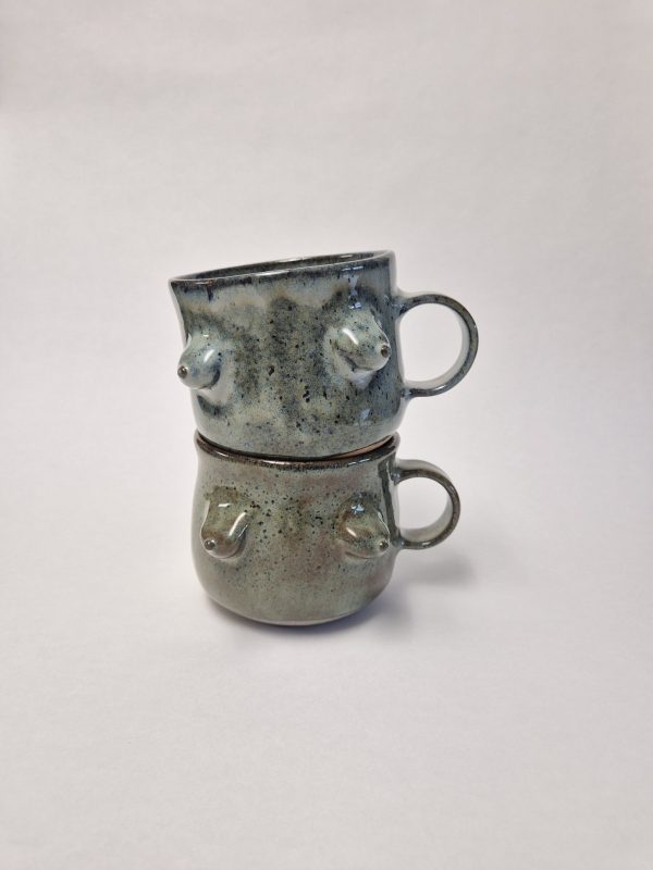 Ceramic body shaped mug