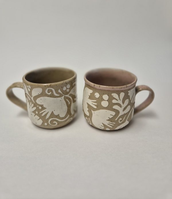 Ceramic sgraffito mug pink